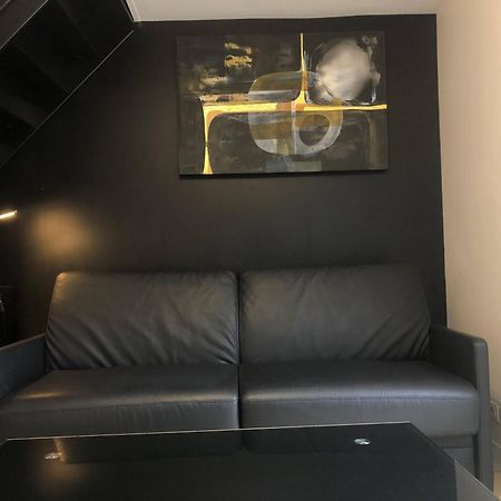 Une Chambre A Neuilly Guest House Exterior foto