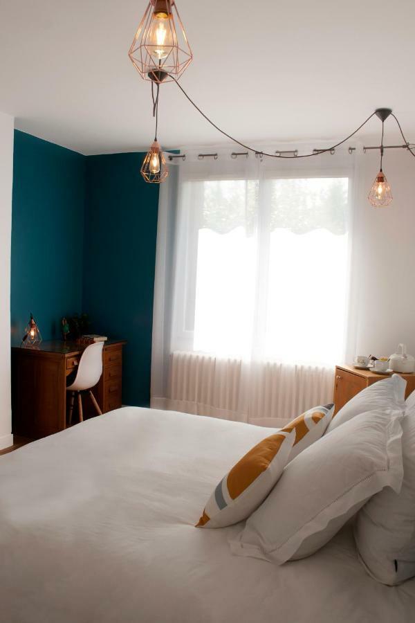 Une Chambre A Neuilly Guest House Exterior foto